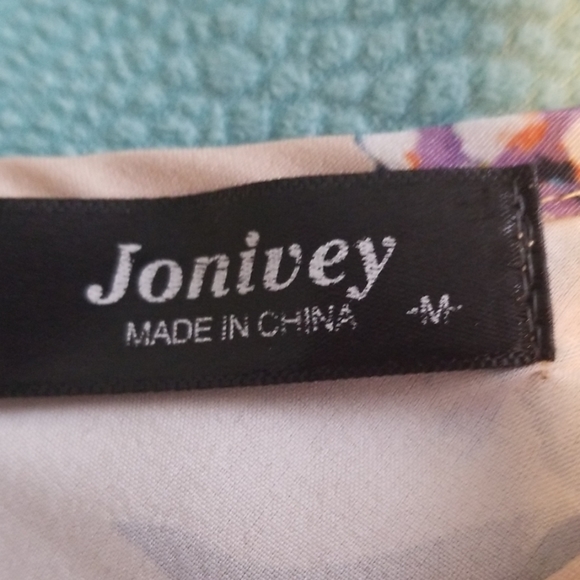 Tank Top - Picture 3 of 8